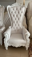 Offre Spéciale chaise antique moderne à dossier haut en cuir PU pour le mobilier d'hôtel en plein air et le parc, y compris l'emballage du courrier