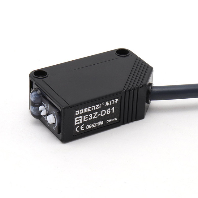 E3Z-T61 Black Small Photoelectric Sensor