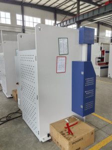 เครื่องดัดไฮดรอลิกอัตโนมัติใช้งานง่ายสำหรับขาย - Product Image 1