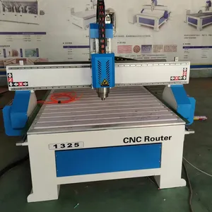 Máquina enrutadora CNC para cortar madera, enrutador para puertas y muebles de MDF 1325 1530 2040