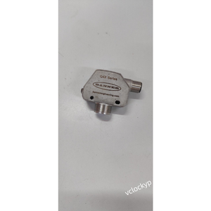 BANNER Q4XTILAF300-Q8 Capteur de déplacement laser d'occasion - Product Image 1
