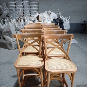 Sillas Apilables de Madera Maciza con Respaldo Cruzado Ajustable para Restaurante y <span class=keywords><strong>Bar</strong></span>, con Cojín de Ratán, Diseño Moderno, Uso Comercial, Base de Metal, Venta al Por Mayor - Product Image 4