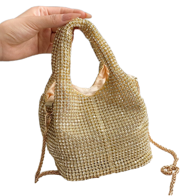 2025 New High-End Women's Super Shiny Crystal Bag Full Diamond Bucket Bag Chains Versatile Crossbody Vest Zipper Handbag