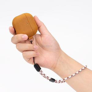 Étui en cuir de vachette véritable Crazy Horse pour <span class=keywords><strong>Airpods</strong></span> 4, style Indiana-Jones, LED avant visible, marron clair - Product Image 3