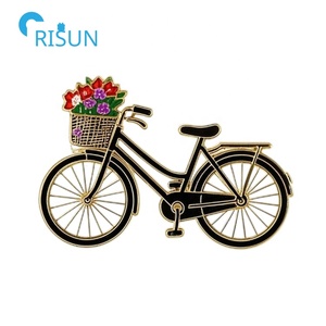 Broches et badges personnalisés en émail 3D <span class=keywords><strong>pour</strong></span> le cyclisme, souvenirs de magasin de vélos, épingles de revers sur mesure <span class=keywords><strong>pour</strong></span> vélo - Product Image 6