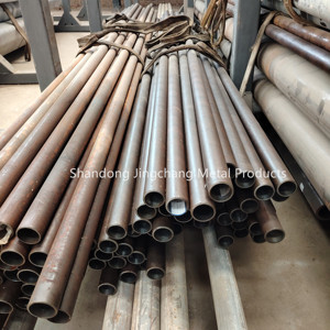 Tuyaux sans soudure en acier au carbone 70% de réduction sur l'inventaire en vrac 12Cr1MoV 10CrMo910 15CrMo 35CrMo 45Mn2 Ss400 - Product Image 4