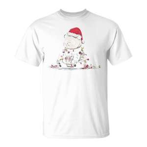 Camiseta con gráficos navideños de Panda y luces de animales para amantes de los animales - Product Image 1