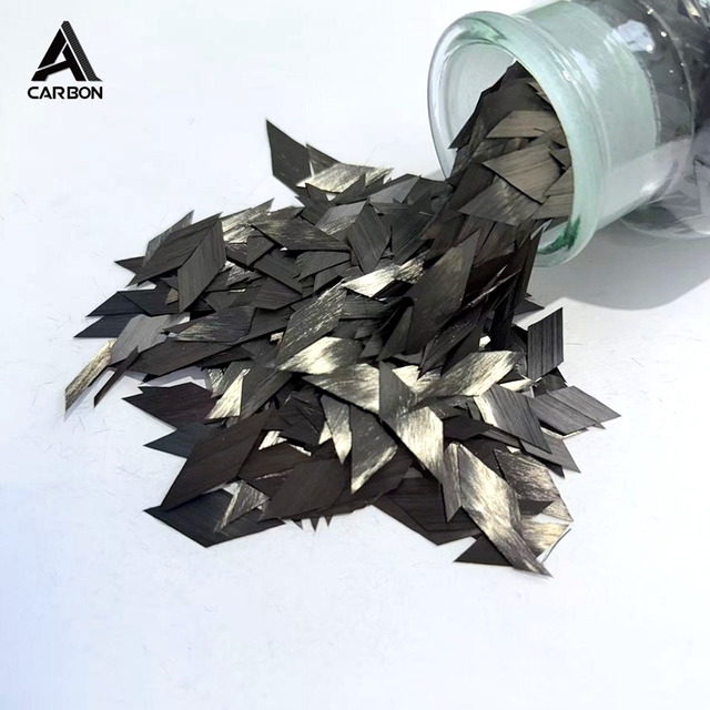 High Strength Diamond Carbon Fiber Quadrilateral Chopped Strands 6mm 10mm 15mm Stretchable Carbon Flakes for Industry