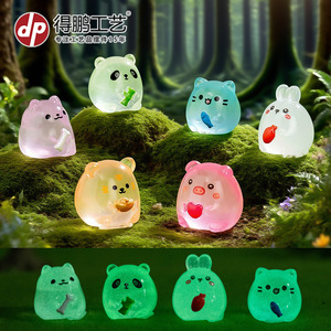 Adornos de jardín de resina con animales que brillan en la oscuridad, mini muñecos para decoraciones DIY, figuras independientes de panda, conejo, cerdo, tigre, gatito y cachorro. - Product Image 2