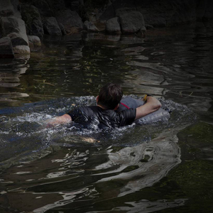 Zaino avventura OEM produttore 35L impermeabile Casual Roll Top Dry sacco Multi-funzione RPET telone per l'estate all'aperto - Product Image 2