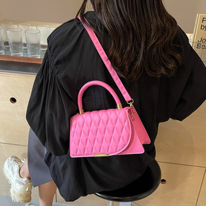 กระเป๋าถือผู้หญิงแบบสะพายไหล่เดี่ยว ลายตารางเพชรปัก สำหรับผู้หญิง - Product Image 6