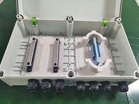 Boîte de distribution électrique pour systèmes d'énergie solaireBoîte de distribution photovoltaïque personnalisée connectée au réseau en acier inoxydable pour l'extérieur