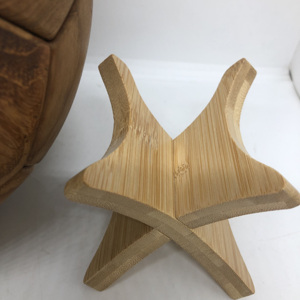Interessanti giocattoli da calcio in legno per il tempo libero mortasa Tenon assemblato da calcio per l'artigianato per la casa lucidato tecnica decorazioni per camera da letto - Product Image 6