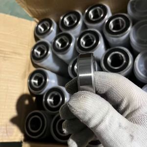 En stock, roulement de chargeuse sur pneus de marque originale de haute qualité 2RS 6205 certifié ISO9001, garantie de 3 mois - Product Image 3