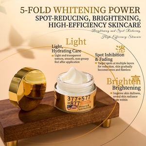 Crema Viso <span class=keywords><strong>Sbiancante</strong></span> e Anti-Macchie con Arbutina, Nicotinamide e Vitamina C, Crema per la Cura della Pelle che Illumina il Tono - Product Image 3
