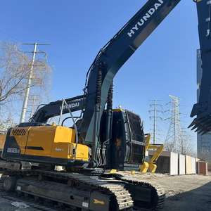 Excavatrice Hyundai 220 d'occasion, moteur d'origine, bon état de marche, à bas prix - Product Image 1