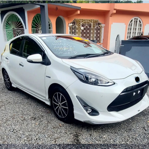 Kit carrosserie Aqua pour 2018-2021 : Lame avant, Cache arrière et Jupes latérales en ABS, non peint - Product Image 4