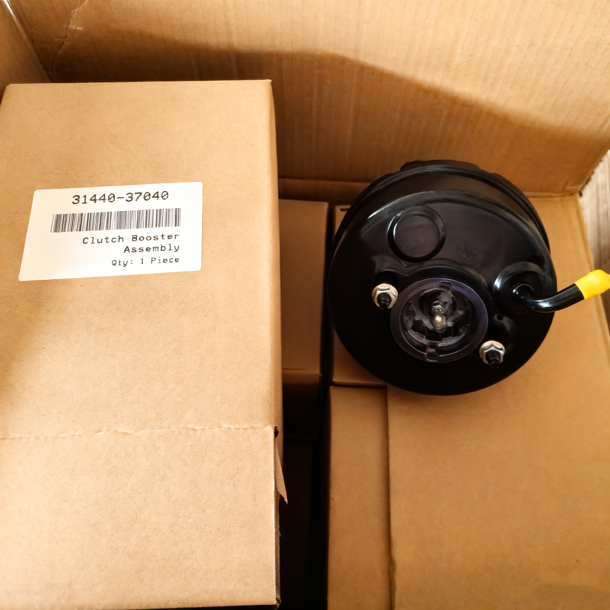 Car Auto Clutch Booster for Hino Dutro 300 31440-37040 3144037040 Clutch Boosters