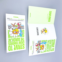Conception personnalisée de carte de service de menu de restaurant Brochure de dépliant de catalogue Services d'impression utilisant le type de papier de carton