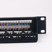 Panel Patch 24 Port Snap Dalam Rj45 Cat6 Cat5e UTP Panel Patch Rak Pasokan Langsung Pabrikan