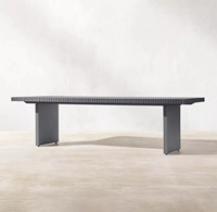 Ensemble de table et chaises de luxe pour l'extérieur, ensemble de salle à manger en aluminium pour terrasse, ensemble de meubles de jardin imperméables pour cour, terrasse, resort