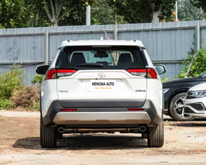 Toyota <span class=keywords><strong>RAV4</strong></span> d'occasion, SUV compact, <span class=keywords><strong>automatique</strong></span>, <span class=keywords><strong>hybride</strong></span> atmosphérique, sièges en cuir, pneus R18, 150-200 ch, moins de 25 000 milles parcourus - Product Image 2