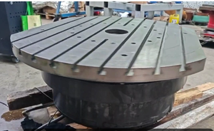 Fraiseuse <span class=keywords><strong>CNC</strong></span> verticale simultanée à 5 axes à capacité de charge lourde Système de contrôle Siemens avec table de travail automatique - Product Image 5