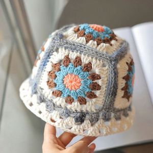 Gorros de Ganchillo Hechos a Mano al por Mayor, Unisex, Coloridos, Personalizados, Gorros de Pescador Tejidos, de Acrílico, para Viaje, 56-58cm de Alto - Product Image 3