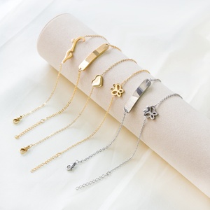 Bracelet en acier inoxydable plaqué or pour femme, motif œil et cœur, tendance et en promotion - Product Image 4