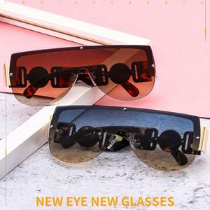 Gafas de Sol Retro Personalizadas con Logotipo Degradado, Lentes de Una Pieza, Protección UV400, Gafas de Sol Extra Grandes para Hombre y Mujer - Product Image 2