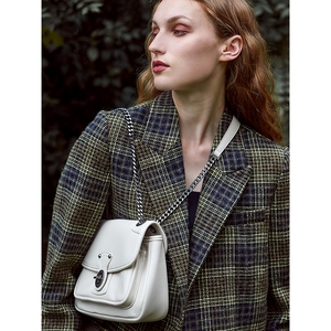 <span class=keywords><strong>Borsa</strong></span> a tracolla/monospalla stile <span class=keywords><strong>postino</strong></span> con catena, design retrò, grande capacità, nuova collezione Primavera/Estate 2026 - Product Image 1