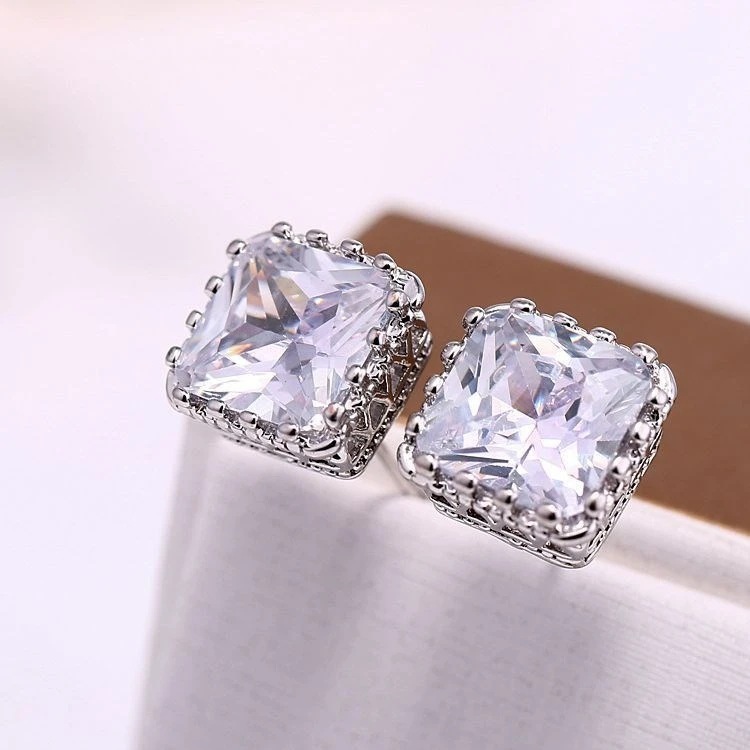 E887 white gold