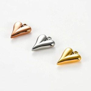 1 pièce Mini pendentif en forme de cœur en acier inoxydable, breloques pour la fabrication de bijoux DIY, fournitures pour la création de colliers, bracelets et boucles d'oreilles faites à la main - Product Image 3