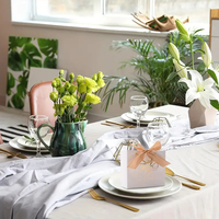 Individuell Bedruckte Weiße Quadratische Luxus-Papiertüte mit Goldenem Schleifenband-Griff für Hochzeit Party Shopping Luxus-Verpackung