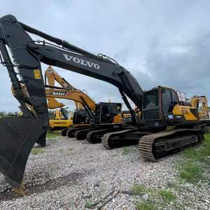 Excavatrice Volvo EC380 bien entretenue, inspectée, testée et durable pour les opérations de dragage intensif, de construction de canaux fluviaux et de travaux maritimes - Product Image 2