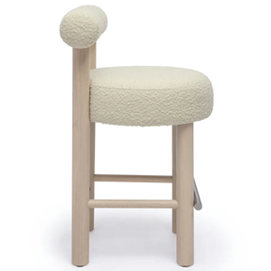 Taburete de Bar Moderno Carla con Tapicería de Terciopelo o Bouclé Texturizado, Estructura de Madera Sólida, Uso Comercial - Product Image 1