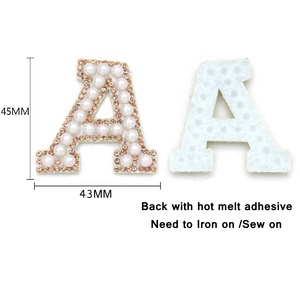 <span class=keywords><strong>Alphabet</strong></span> <span class=keywords><strong>perle</strong></span> or strass <span class=keywords><strong>repasser</strong></span> sur patchs Applique 3D fait à la main DIY Patch <span class=keywords><strong>lettre</strong></span> initiale strass patchs Applique - Product Image 2