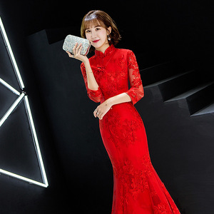 ชุดกี่เพ้าทรงเมอร์เมดสีแดงสำหรับผู้หญิง <span class=keywords><strong>แขน</strong></span><span class=keywords><strong>ยาว</strong></span> ทรงเข้ารูป <span class=keywords><strong>ยาว</strong></span>คลุมเท้า เหมาะสำหรับงานแต่งงาน งานเลี้ยงตอนเย็น ดีไซน์หรูหรา สไตล์ Fishtail Toasting Cheongsam สำหรับฤดูใบไม้ผลิ - Product Image 4