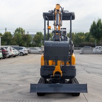 Mini-excavatrice compacte de 1,5 tonne de fournisseur chinois avec moteur Yanmar, flèche pivotante et cabine pour la construction