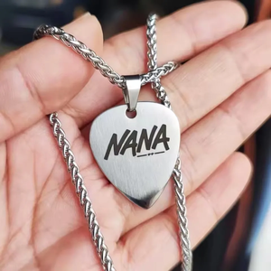 Migliore vendita Anime NANA Oosaki collana personalizzata in acciaio inox Laser Choker chitarra Pick catena a maglia per Cosplay e regalo - Product Image 3
