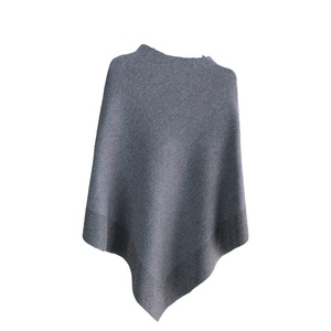 Nouvelle Collection Automne Hiver : Poncho Cape Pull-over en Tricot à Motif Losanges, Ample, Grande Taille, Uni, pour Femme, Gris - Product Image 4