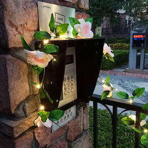 Feuilles de rotin artificielles décoration murale d'été de feuille de vigne pour les décorations de fête en plein air et en intérieur - Product Image 4