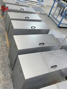 Durable Galvanized Steel <strong>Horse</strong> <strong>Feed</strong> Storage <strong>Bin</strong> with Large Capacity Design for Outdoor Equestrian Farms and Stables Use - Product Image 6