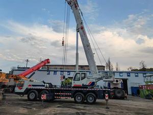 รถเครนไฮดรอลิกเคลื่อนที่แบบดีเซล ปี 2012 รุ่น QY80V บูมยืดหดได้ รถบรรทุกติดเครนมือสอง - Product Image 4