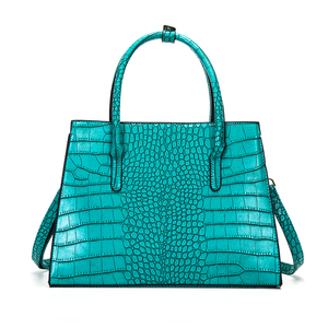 Ensemble de sacs à main tendance pour femmes, sac à main en jacquard, sacs à main en cuir pu à motif crocodile, ensemble de 3 pièces de luxe pour dames - Product Image 2
