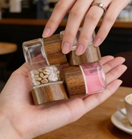 Bocaux en verre borosilicate de luxe personnalisés de 5 ml, 15 ml, 30 ml, 250 ml, 350 ml, 550 ml avec couvercle en bois pour le stockage des aliments, le sucre, les bonbons, l'emballage