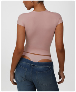 Vendita calda <span class=keywords><strong>abbigliamento</strong></span> donna T-shirt sportive T-shirt ricamo personalizzato stampa all'ingrosso T-shirt - Product Image 4