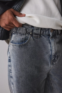 جينز جينز رجالي فضفاض واسع الساق كاجوال جيد التهوية بنطال صيفي قابل للغسل مع تصميم ثلاثي الأبعاد بسحّاب أزرار منسوج - Product Image 4