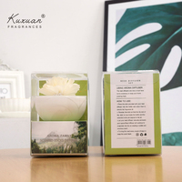Nouvelle pierre d'arôme de fleur en céramique suspendue pierre de plâtre parfumée huile essentielle naturelle pour la décoration intérieure de voiture et le tiroir et les vêtements