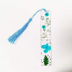 Marcapáginas Creativos con Borlas y Hojuelas Doradas con Diseño Floral, Regalo para Estudiantes y Profesores, Recuerdo - Product Image 2